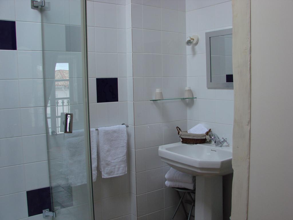 B&B Tour De Saint Anne Azille Zimmer foto